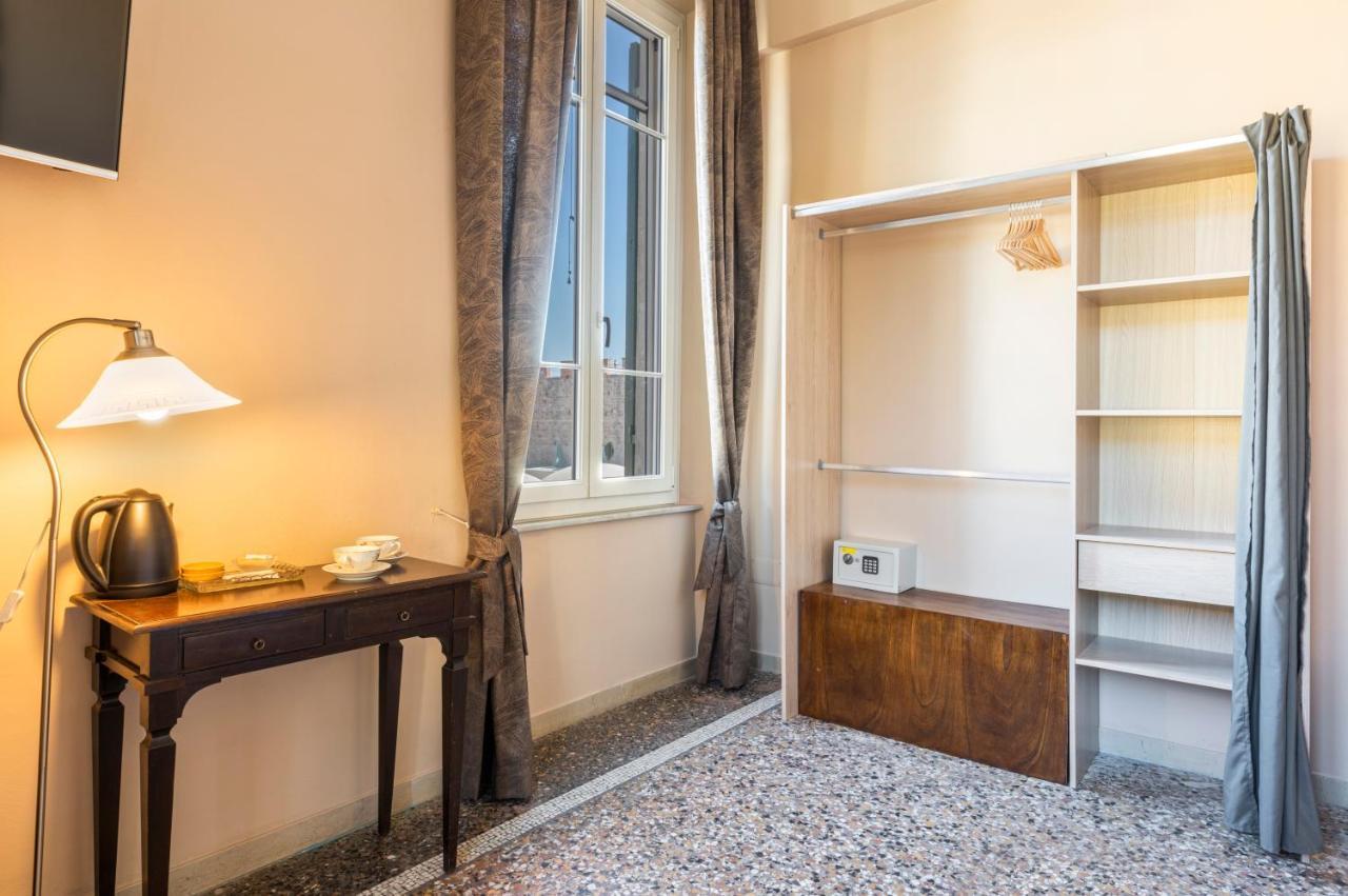 La Torre Garbata Hotel Pisa Ngoại thất bức ảnh